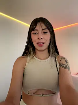 AmmyCollinsW online show from December 3, 8:51 pm