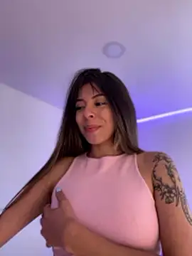 AmmyCollinsW online show from January 16, 8:35 pm