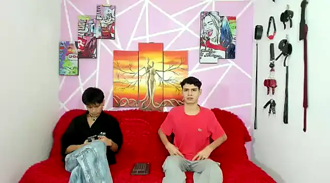 Fresahot2005 online show from December 16, 8:05 pm