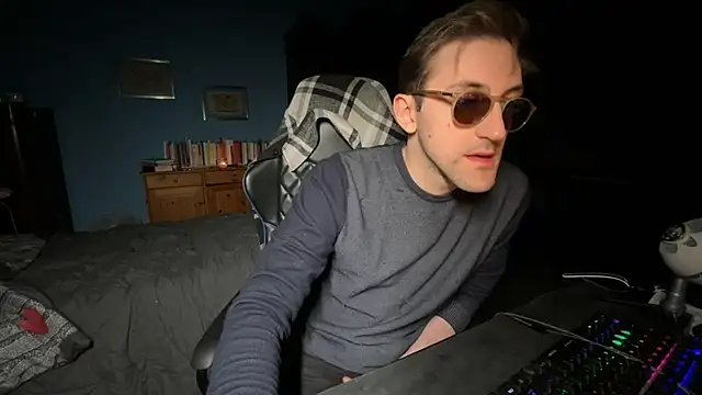 Snapshot of Stefisexy91 chatting on October 7, 9:01 pm Stefisexy91 online show from October 7, 9:01 pm