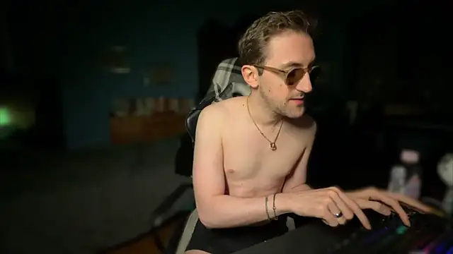 Snapshot of Stefisexy91 chatting on October 11, 8:40 pm Stefisexy91 online show from October 11, 8:40 pm