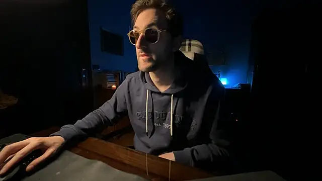 Stefisexy91 online show from February 7, 8:45 pm