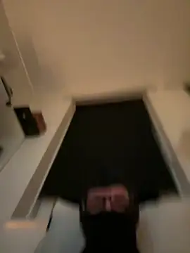 gostos  oo online show from April 14, 2:28 am