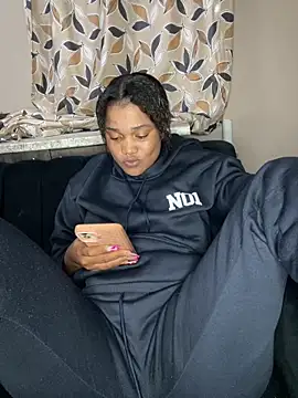 cardibabe online show from March 13, 7:20 pm