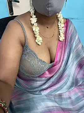 Snapshot of sajeetha chatting on July 12, 8:49 am sajeetha online show from July 12, 8:49 am