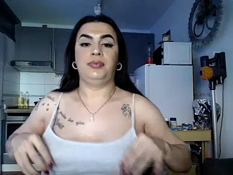 Dulce hot 23  online show from May 19, 2:45 pm