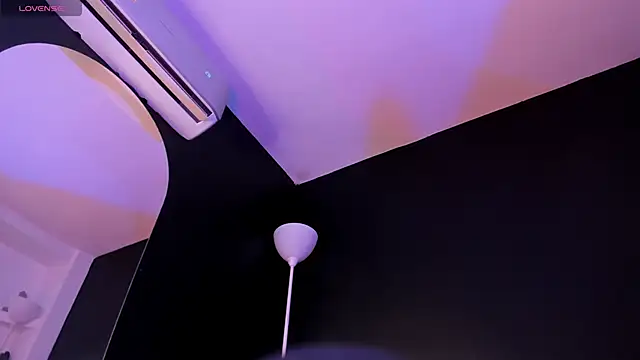 Snapshot of ALICEPOIXXXON chatting on February 11, 4:35 pm ALICEPOIXXXON online show from February 11, 4:35 pm