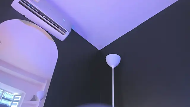 Snapshot of ALICEPOIXXXON chatting on March 15, 5:26 pm ALICEPOIXXXON online show from March 15, 5:26 pm