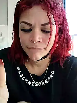 IamAlana  online show from December 14, 1:38 pm