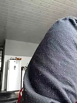 IamAlana  online show from January 25, 7:18 pm