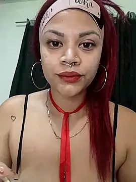 IamAlana  online show from March 8, 9:39 am