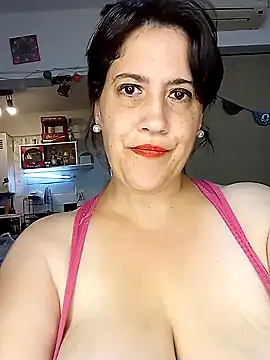 Snapshot of Sole_Love chatting on January 31, 4:38 pm Sole Love online show from January 31, 4:38 pm