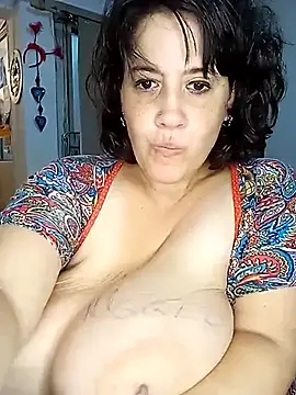 Snapshot of Sole_Love chatting on February 25, 4:42 pm Sole Love online show from February 25, 4:42 pm