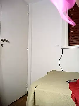 Snapshot of Sole_Love chatting on March 20, 4:29 am Sole Love online show from March 20, 4:29 am