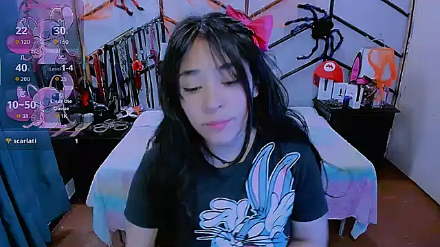 Snapshot of AlanaLuck chatting on November 1, 7:16 pm AlanaLuck online show from November 1, 7:16 pm