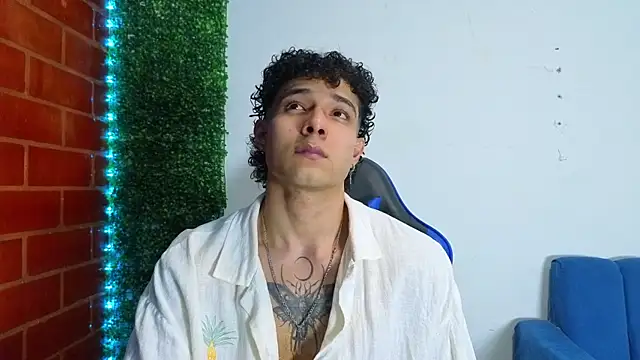 Demitryo online show from April 13, 4:29 am