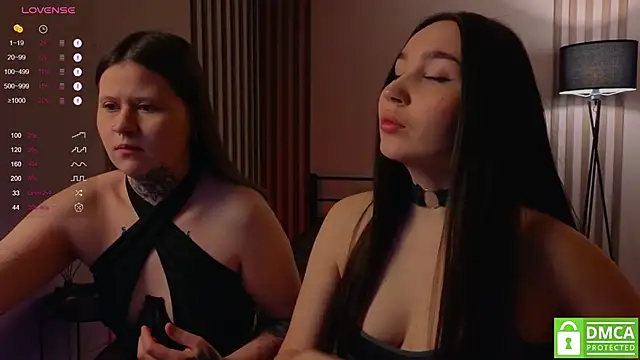 Snapshot of domDani_subMay chatting on February 19, 3:06 am domDani subMay online show from February 19, 3:06 am