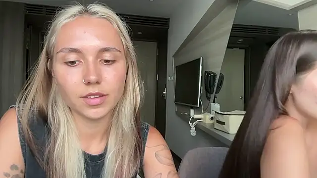 domDani subMay online show from March 8, 8:29 am