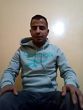 Snapshot of Bisex_activ19 chatting on December 11, 7:03 pm Bisex activ19 online show from December 11, 7:03 pm