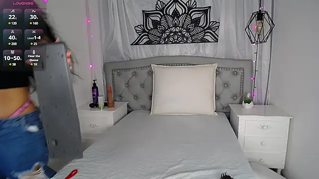 Snapshot of Ariana_ceballos chatting on February 19, 11:38 am Ariana ceballos online show from February 19, 11:38 am