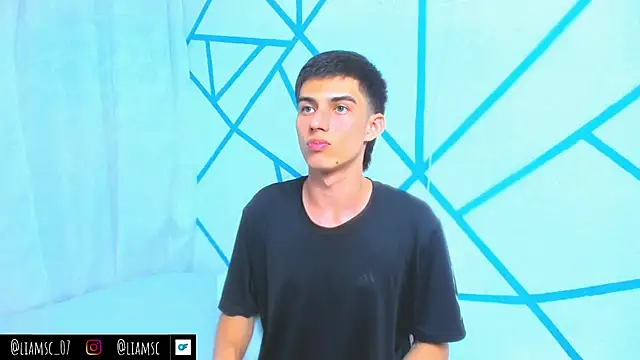 liam scott77 online show from October 30, 9:48 pm