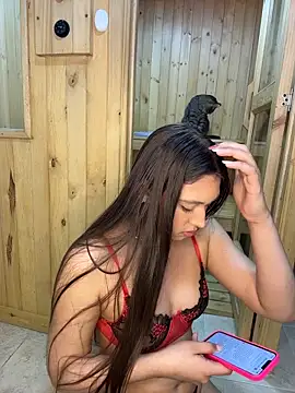 Barbielatinas online show from April 14, 11:33 pm