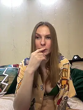 Snapshot of RachelBelI chatting on February 5, 11:17 pm RachelBelI online show from February 5, 11:17 pm