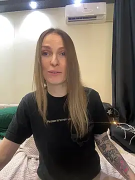 Snapshot of RachelBelI chatting on March 14, 11:11 pm RachelBelI online show from March 14, 11:11 pm