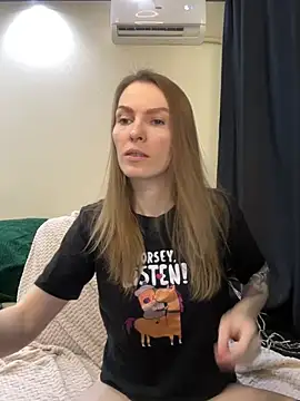 Snapshot of RachelBelI chatting on March 16, 11:14 pm RachelBelI online show from March 16, 11:14 pm