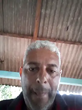 Snapshot of gordonunes chatting on February 20, 9:48 pm gordonunes online show from February 20, 9:48 pm