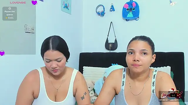 sara mendez2 online show from December 18, 1:11 am