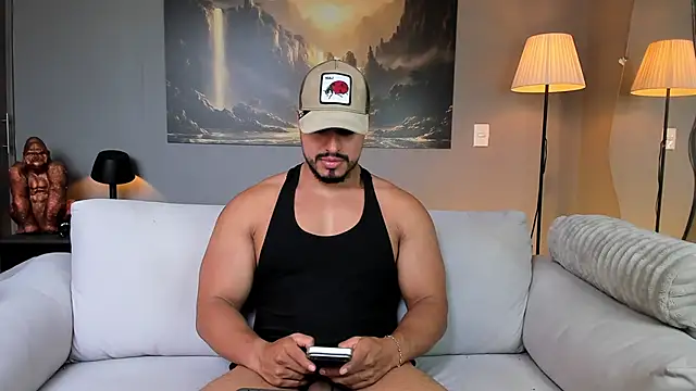 ApoloMakris online show from January 13, 7:30 pm