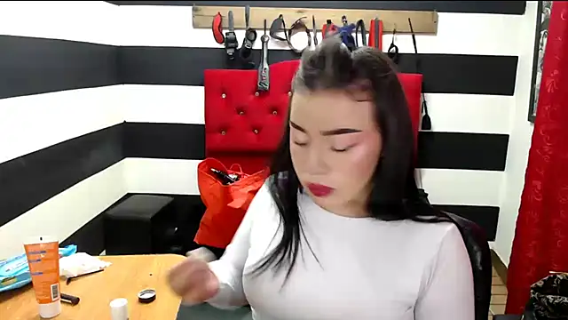 Marian Ran online show from February 6, 2:55 am