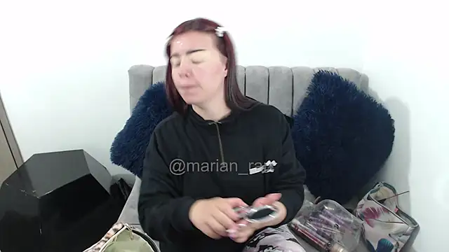 Marian Ran online show from November 17, 4:07 am