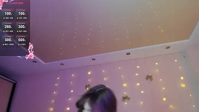 Snapshot of May_Flower chatting on February 3, 9:47 am May Flower online show from February 3, 9:47 am