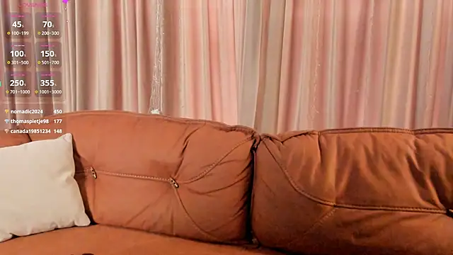 Snapshot of BeaNelson chatting on January 26, 11:39 am BeaNelson online show from January 26, 11:39 am