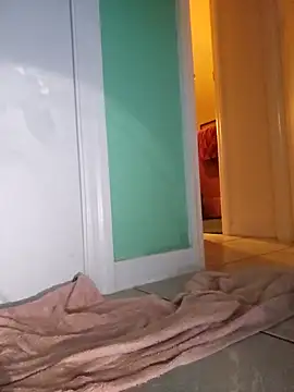 Snapshot of jorwee chatting on January 27, 11:22 pm jorwee online show from January 27, 11:22 pm