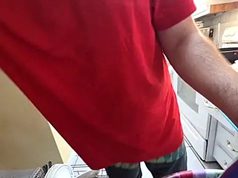 Snapshot of jorwee chatting on October 31, 10:11 pm jorwee online show from October 31, 10:11 pm