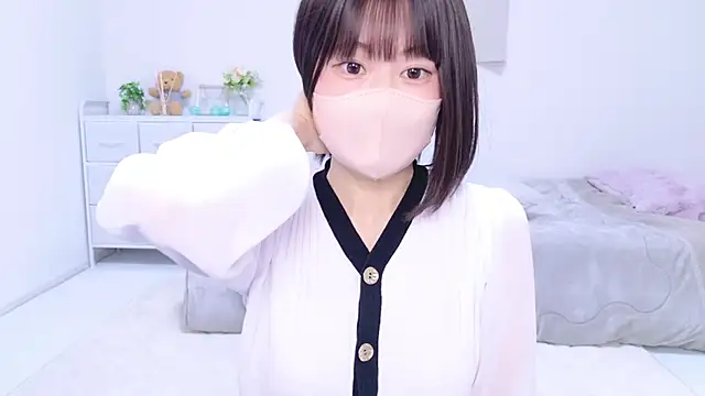 Im Yu-na online show from March 11, 2:07 pm