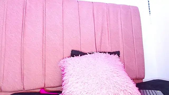 margiesfunnyhot303av online show from March 14, 8:38 pm