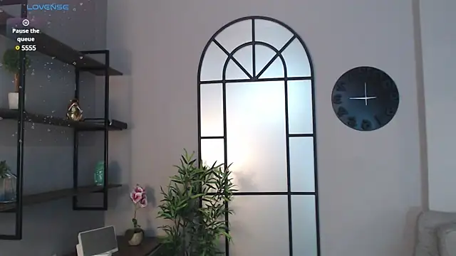 Ian Daviz online show from February 5, 2:19 am