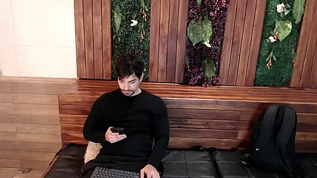 Ian Daviz online show from October 4, 11:52 am