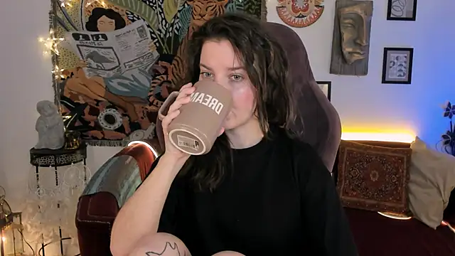 JackieByrd online show from March 21, 1:23 pm