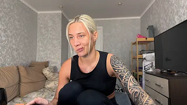 AnneBall online show from February 23, 4:37 pm