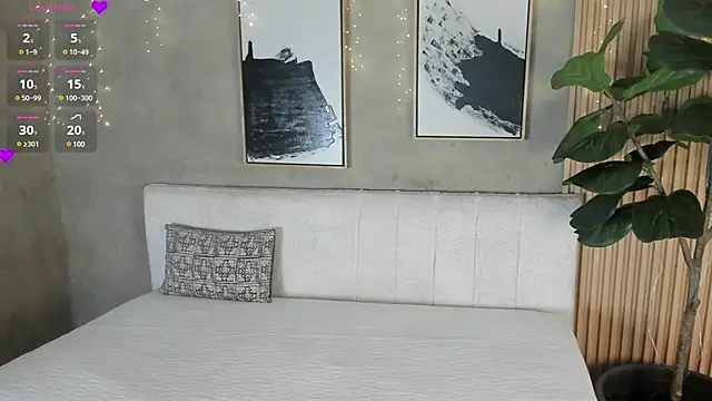Snapshot of nina_soul chatting on December 17, 12:33 pm nina soul online show from December 17, 12:33 pm