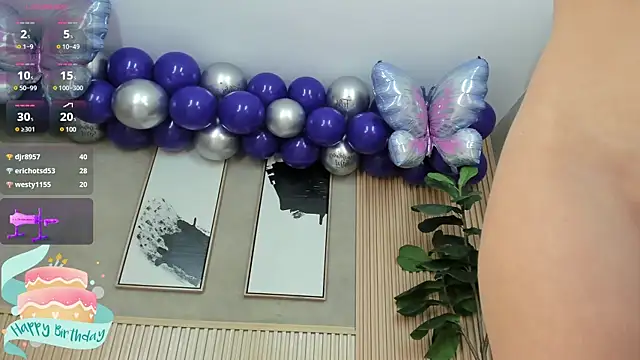 Snapshot of nina_soul chatting on February 9, 6:05 pm nina soul online show from February 9, 6:05 pm