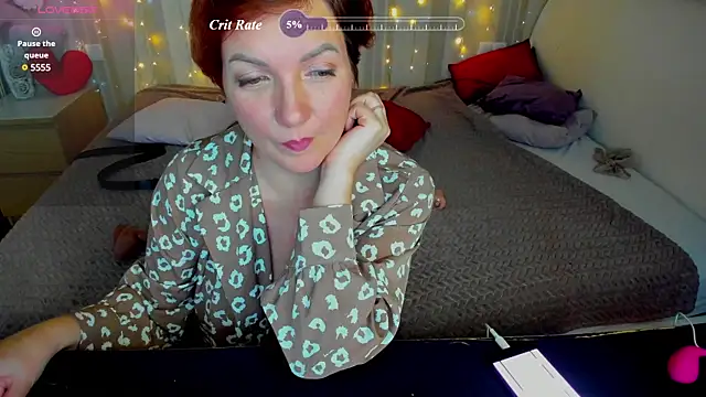 Snapshot of Katherine_Fox chatting on February 8, 1:44 pm Katherine Fox online show from February 8, 1:44 pm
