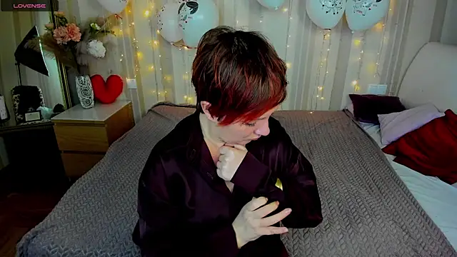 Snapshot of Katherine_Fox chatting on February 15, 4:01 pm Katherine Fox online show from February 15, 4:01 pm