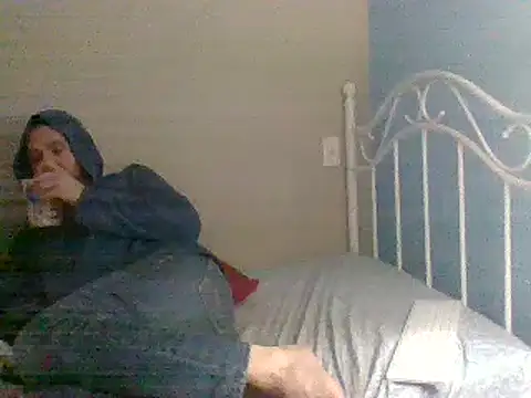 SmokingSloth online show from March 11, 6:21 am