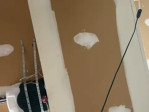 SmokingSloth online show from March 23, 2:37 am